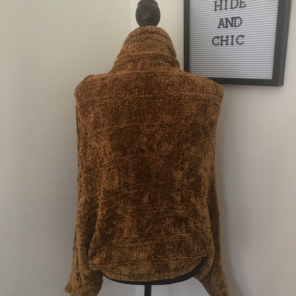 FREE PEOPLE RIBBED VELOUR BOAT-NECK PULLOVER - Picture 5 of 8